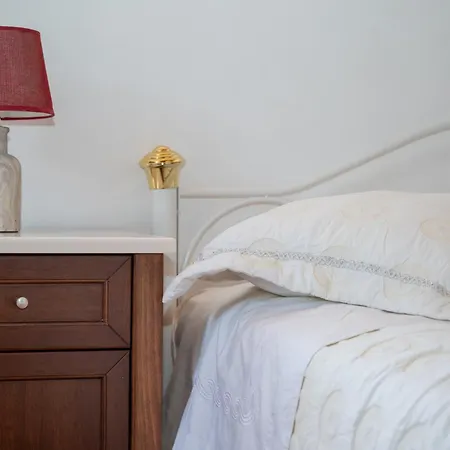 Holiday home Gioia Traditional House *
