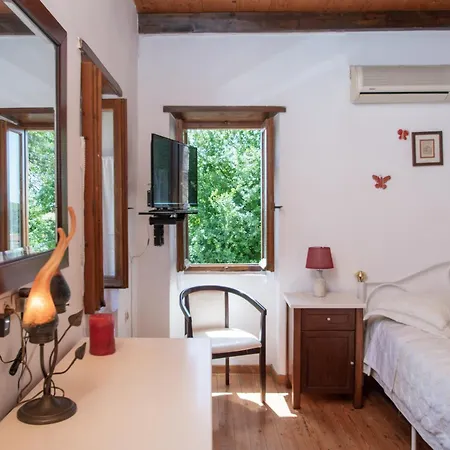 Ferienhaus Gioia Traditional House