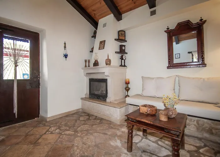 Дом отдыха Gioia Traditional House